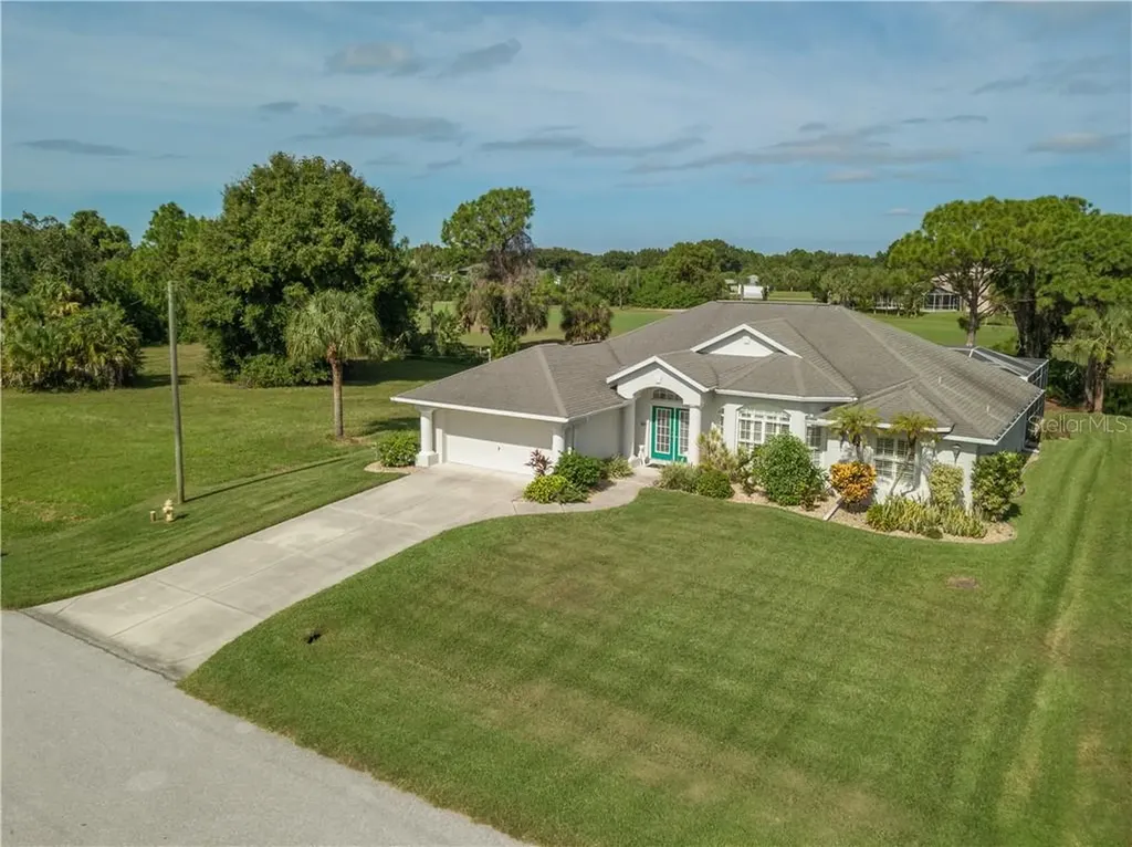 63 Long Meadow Place Rotonda West FL 33947
