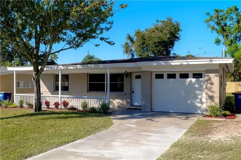 1132 Commodore Street Clearwater FL 33755