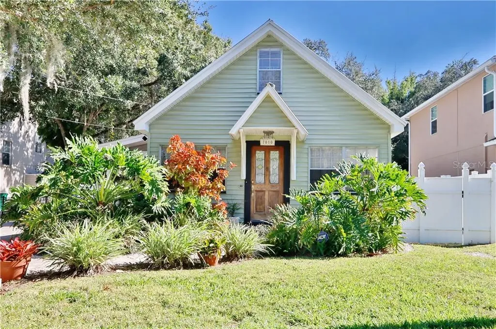 7010 S Shamrock Road Tampa FL 33616