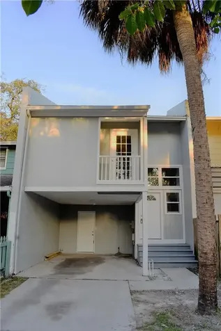 5038 Terrace Village Lane Tampa FL 33617