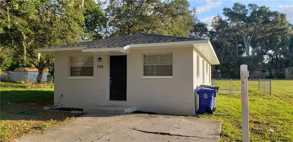 704 W 13th Street Lakeland FL 33805
