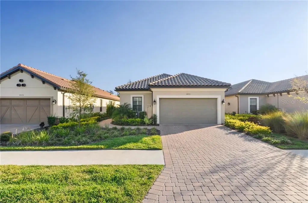 8333 Alberata Vista Drive Tampa FL 33647