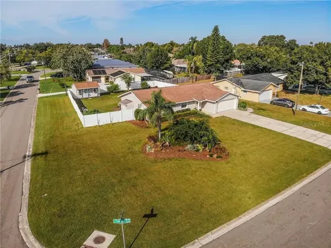 6200 Fairway Boulevard Apollo Beach FL 33572