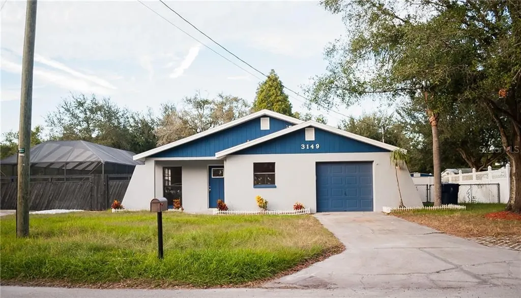 3149 W Varn Avenue Tampa FL 33611