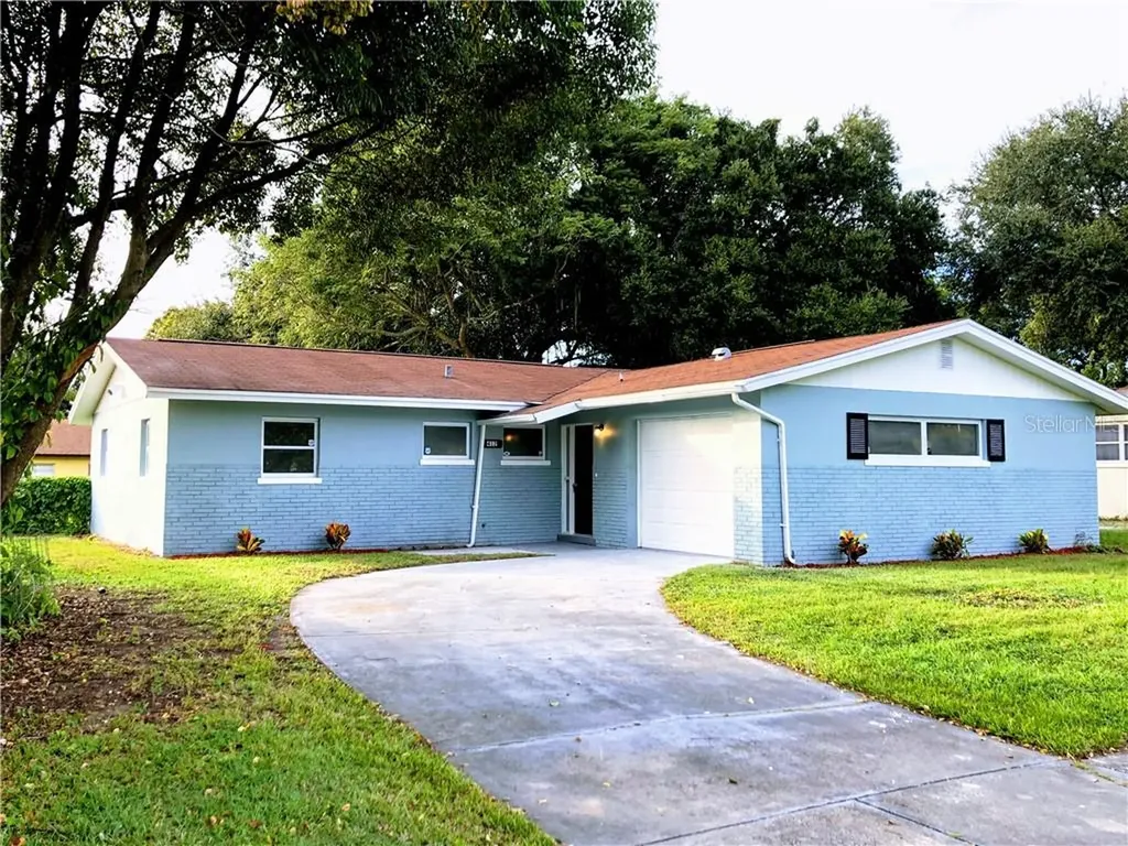 412 S Oakwood Avenue Brandon FL 33511