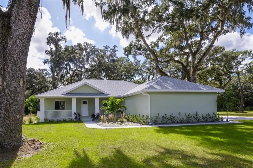 2122 67th Street Court E Bradenton FL 34208