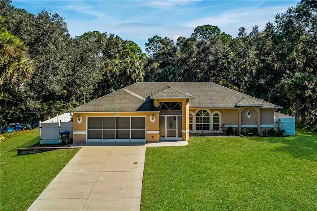 4526 Midland Street North Port FL 34288