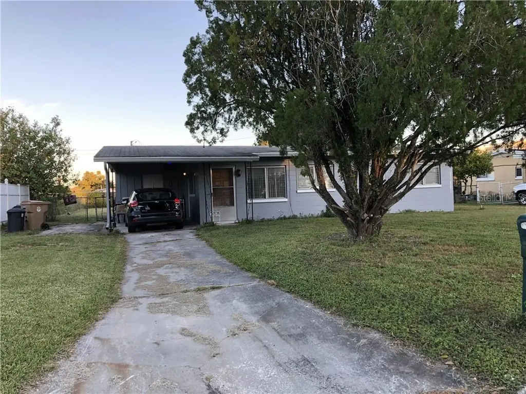 2523 Highland Avenue Kissimmee FL 34741