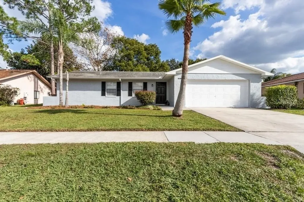 446 Eagle Circle Casselberry FL 32707