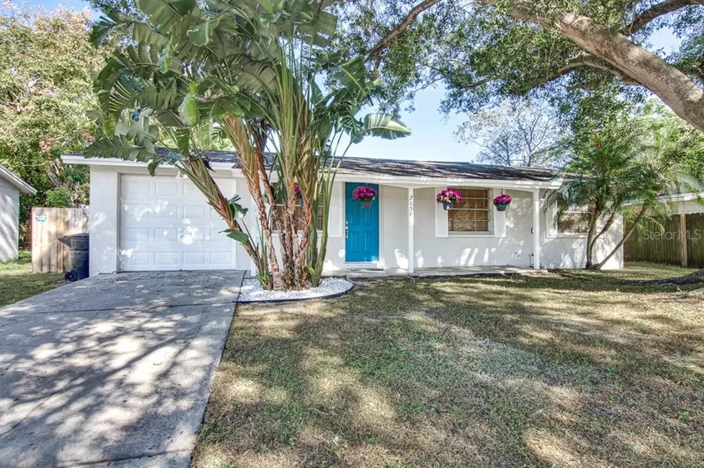 2856 Homewood Street Clearwater FL 33759
