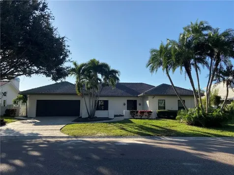 4934 58th Avenue S St Petersburg FL 33715