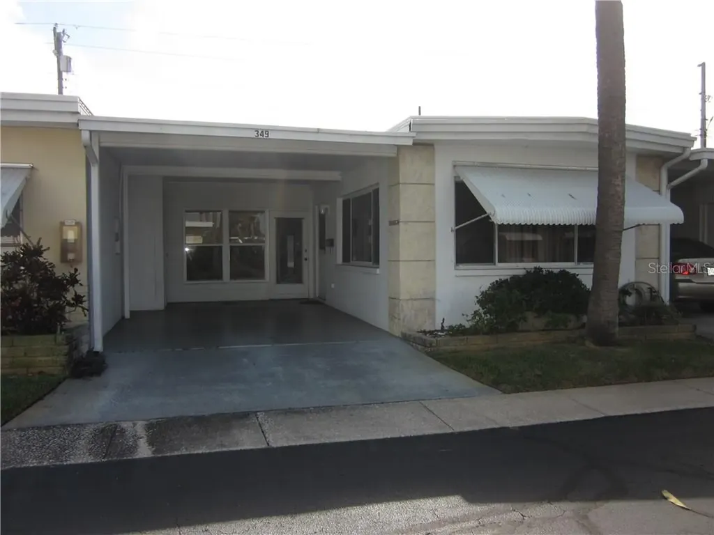 250 Rosery Road NW Largo FL 33770