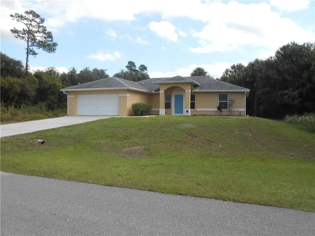 2938 Whaling Road North Port FL 34288