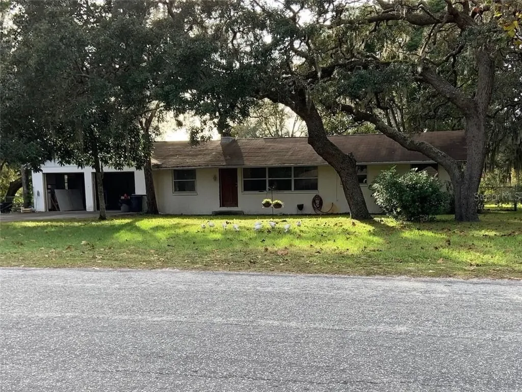 11948 Lakewood Drive Hudson FL 34669
