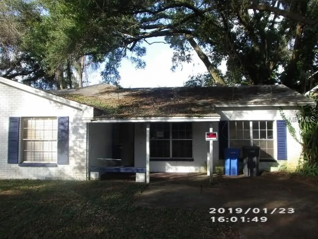 1701 Elise Marie Court Seffner FL 33584