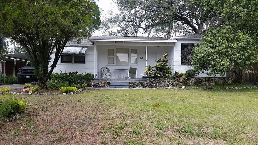 1301 Saint Andrews Drive Tampa FL 33612