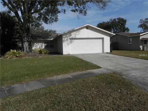5865 89th Avenue N Pinellas Park FL 33782
