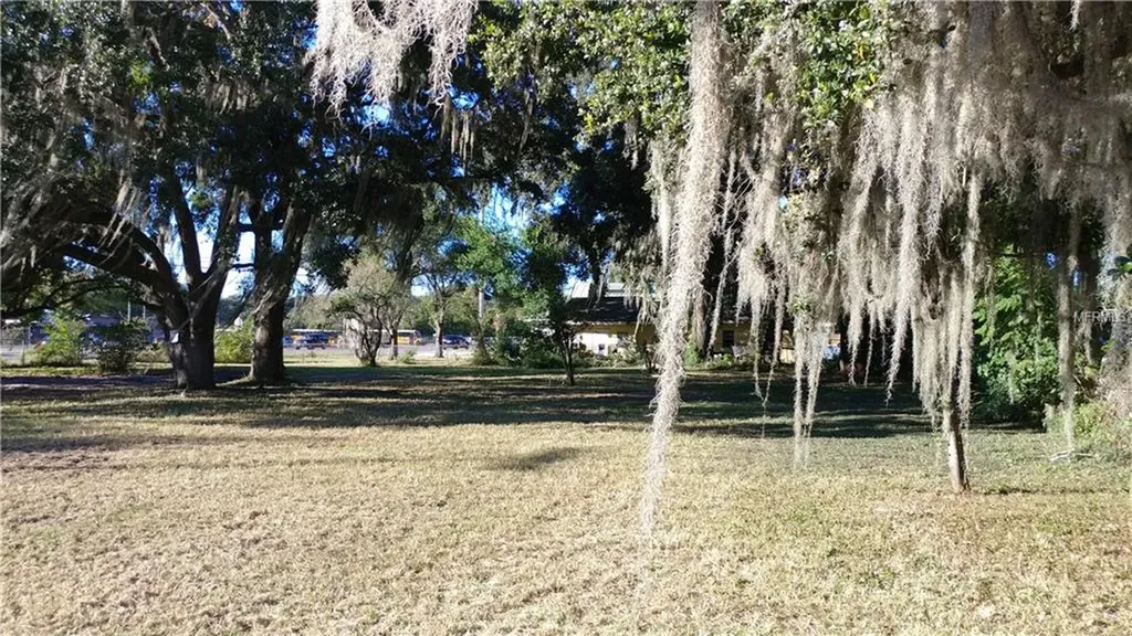 864 Berkley Road Auburndale FL 33823