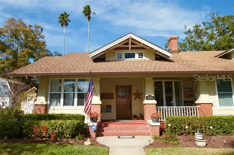 236 Garden Circle N Dunedin FL 34698
