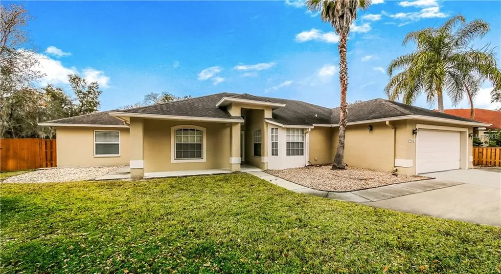 254 Quiet Oak Court Davenport FL 33896