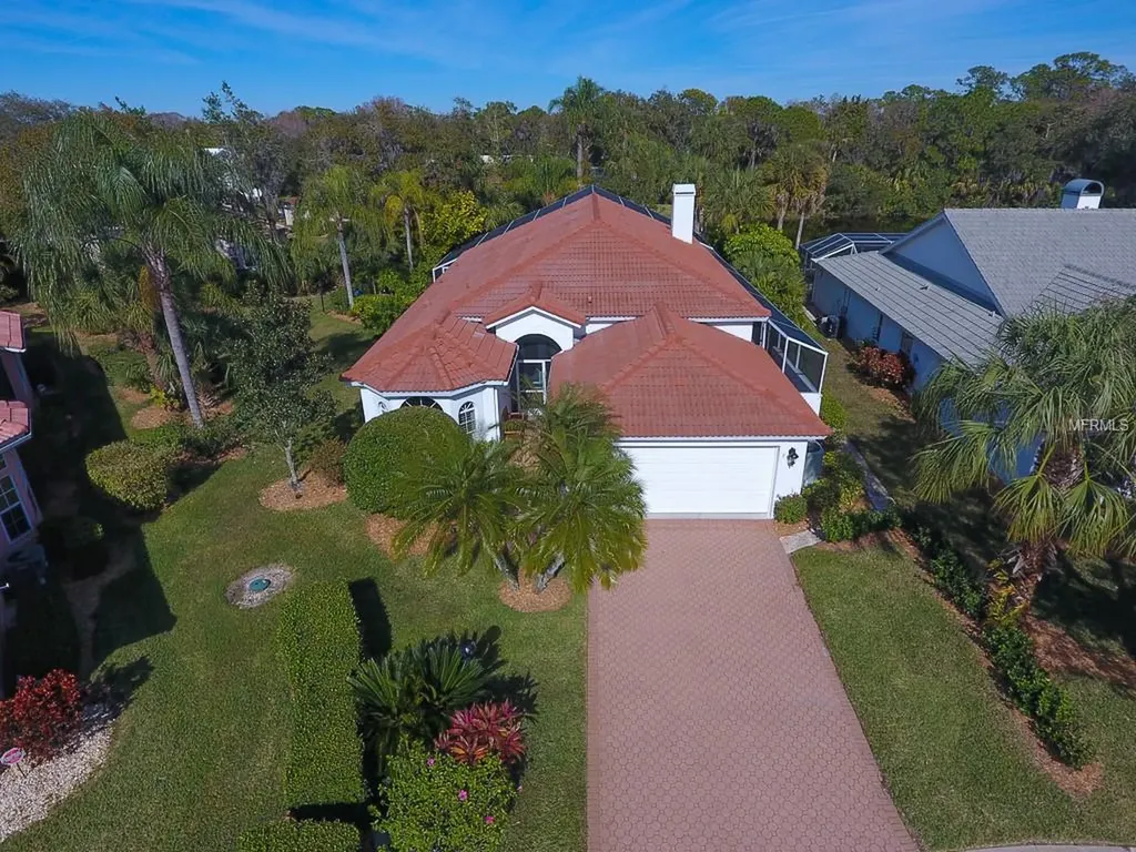 7517 Fairlinks Court Sarasota FL 34243
