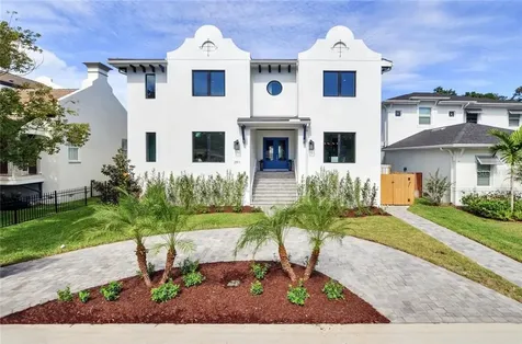 2911 W Alline Avenue Tampa FL 33611