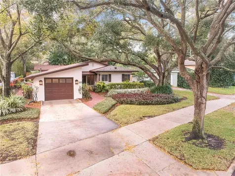 243 Bandera Way NE St Petersburg FL 33704