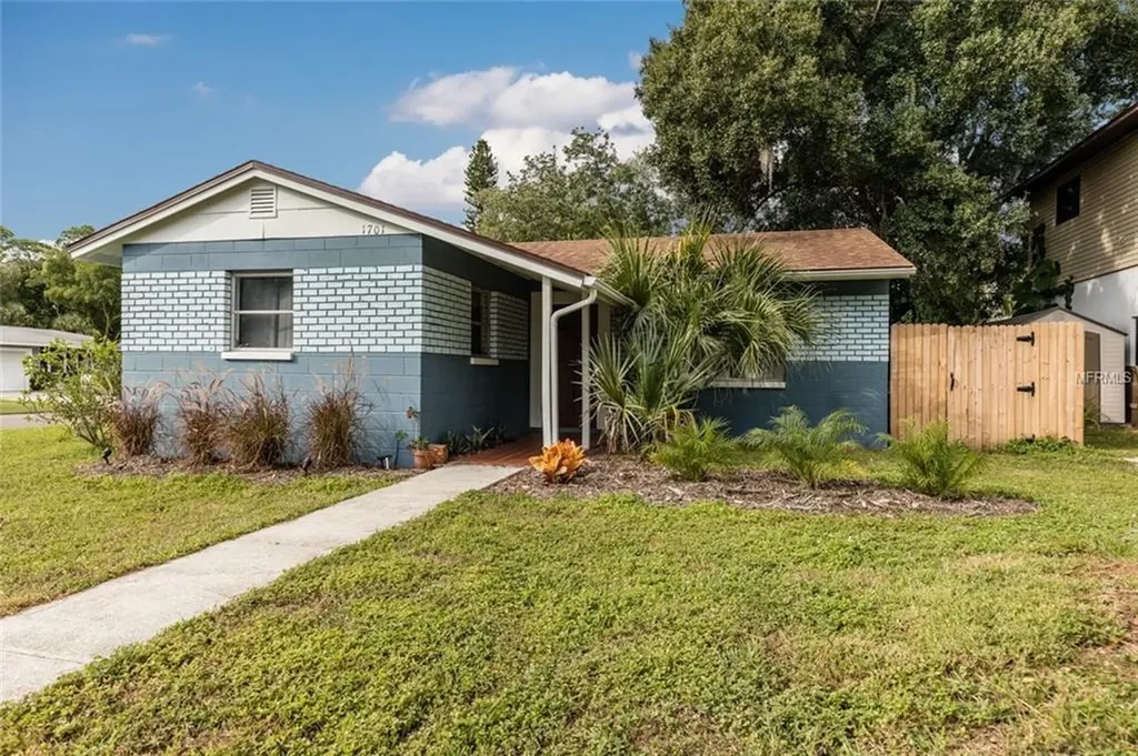 1701 Mississippi Avenue NE St Petersburg FL 33703