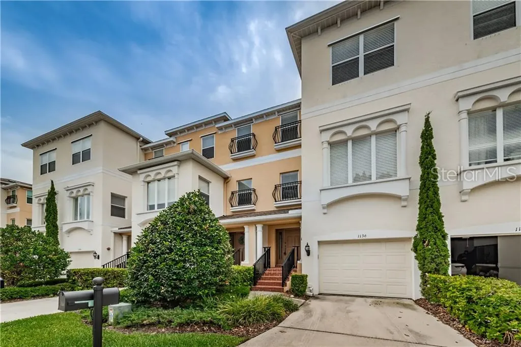 1136 Venetian Harbor Drive NE St Petersburg FL 33702