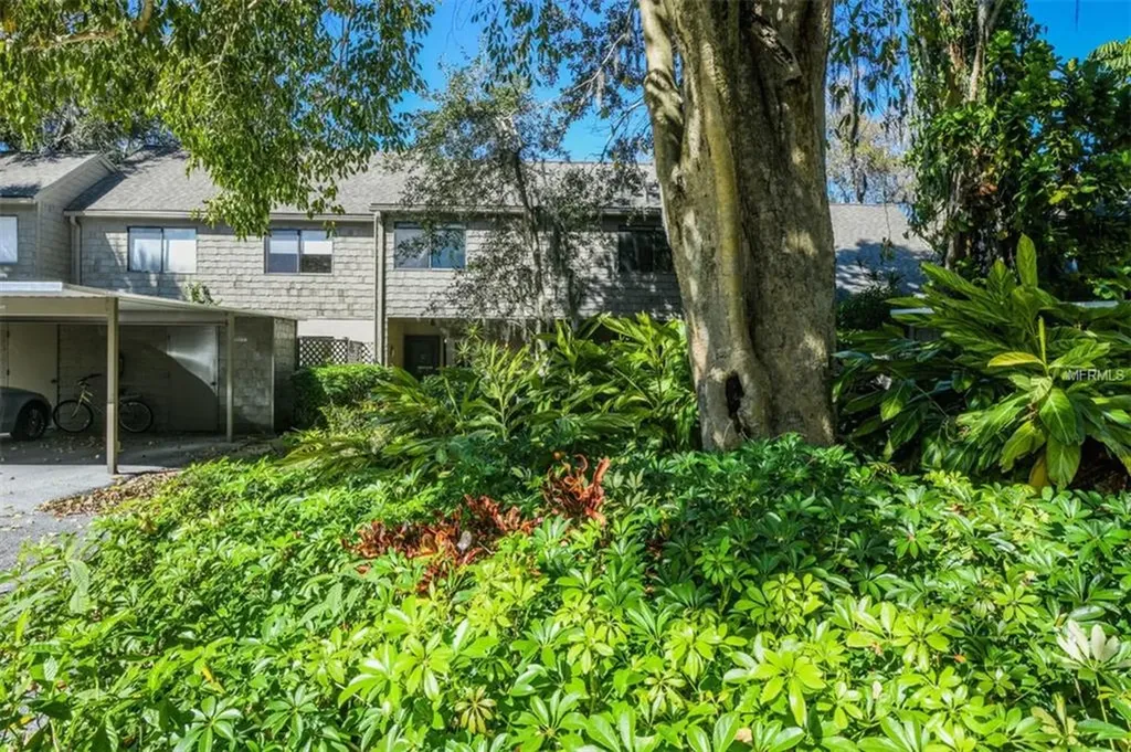 1701 Clower Creek Drive Sarasota FL 34231