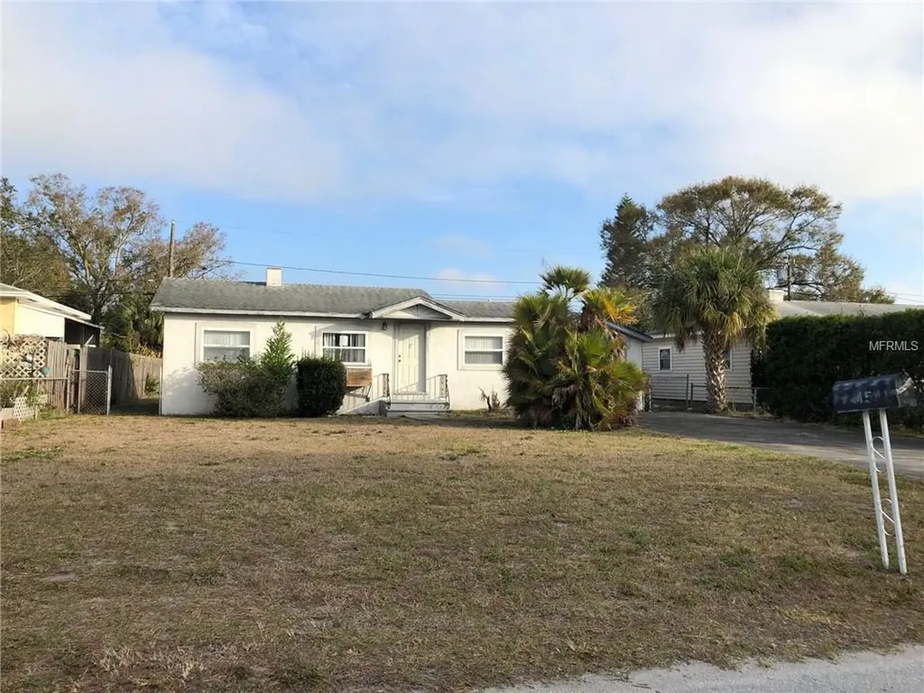 4541 53rd Avenue N St Petersburg FL 33714