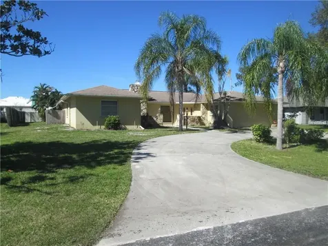 1826 E Leewynn Drive Sarasota FL 34240
