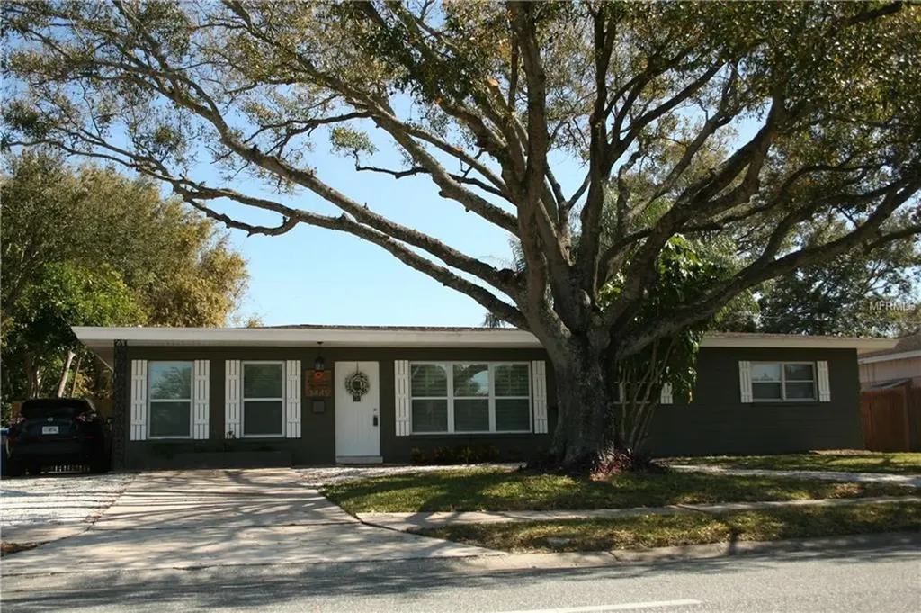 3445 58th Street N St Petersburg FL 33710