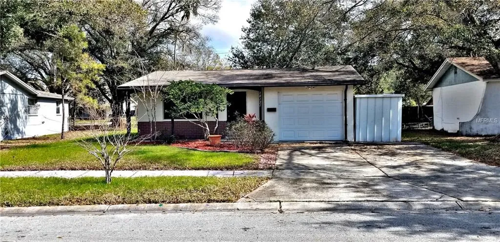 10121 60th Court N Pinellas Park FL 33782
