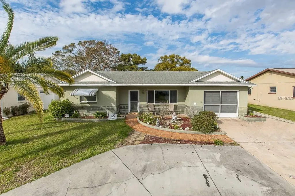 7415 Cay Drive Port Richey FL 34668