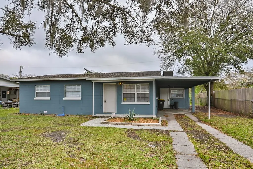 1023 Meadow Avenue Lakeland FL 33801