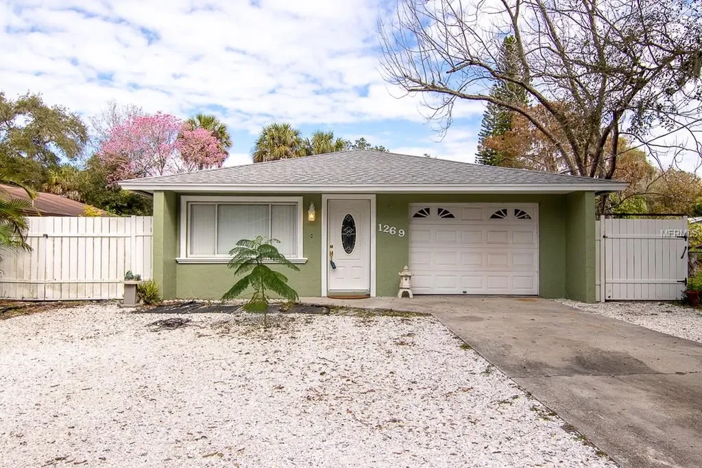 1269 41st Street Sarasota FL 34234
