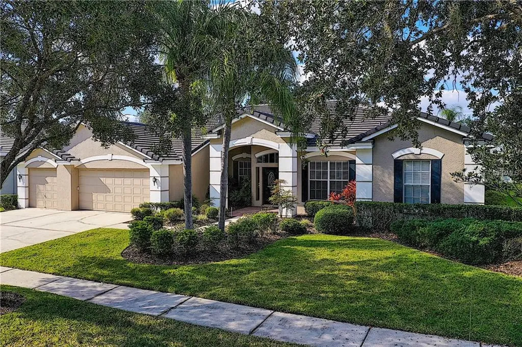 9120 Woodridge Run Drive Tampa FL 33647
