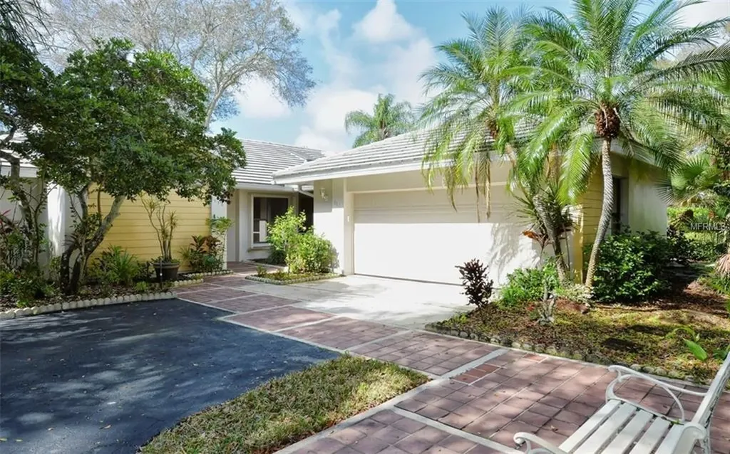 113 Southampton Place Venice FL 34293