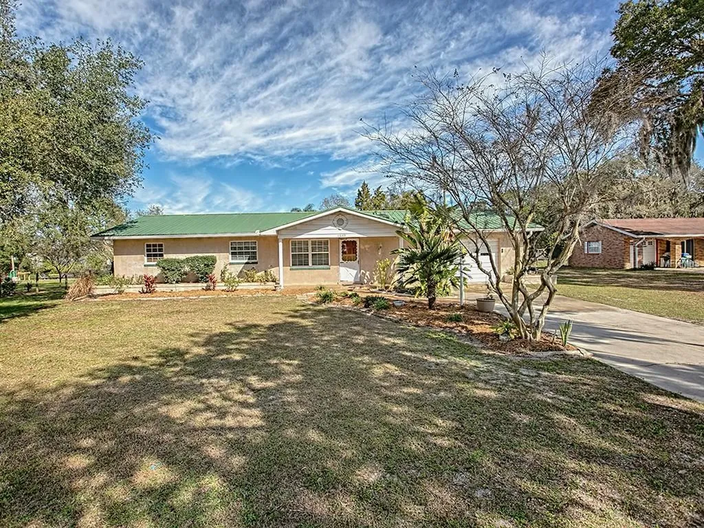 11645 SE 123rd Street Belleview FL 34420
