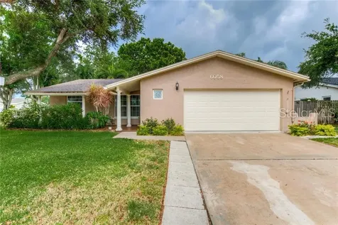 6058 Tanglewood Drive NE St Petersburg FL 33703