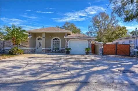 7227 Donald Avenue Tampa FL 33614