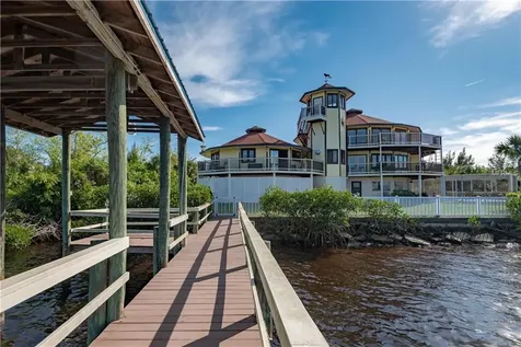 525 Glenholm Avenue Punta Gorda FL 33950