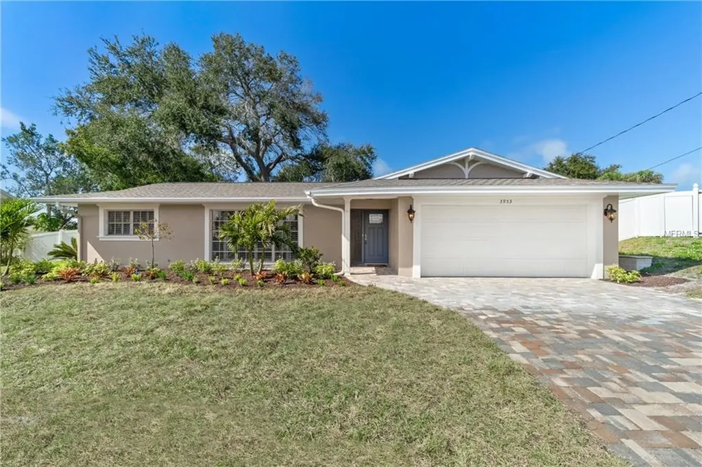3953 Mckay Creek Drive Largo FL 33770