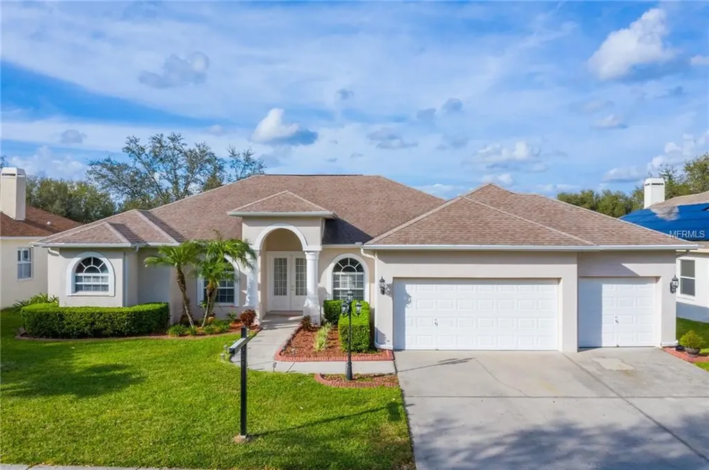 3908 Smoke Rise Court Valrico FL 33594