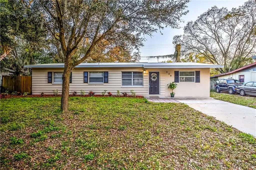 509 White Oak Avenue Brandon FL 33510
