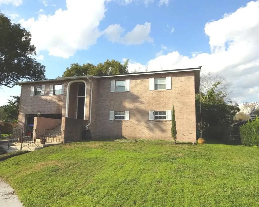 5305 Venta Court Orlando FL 32810