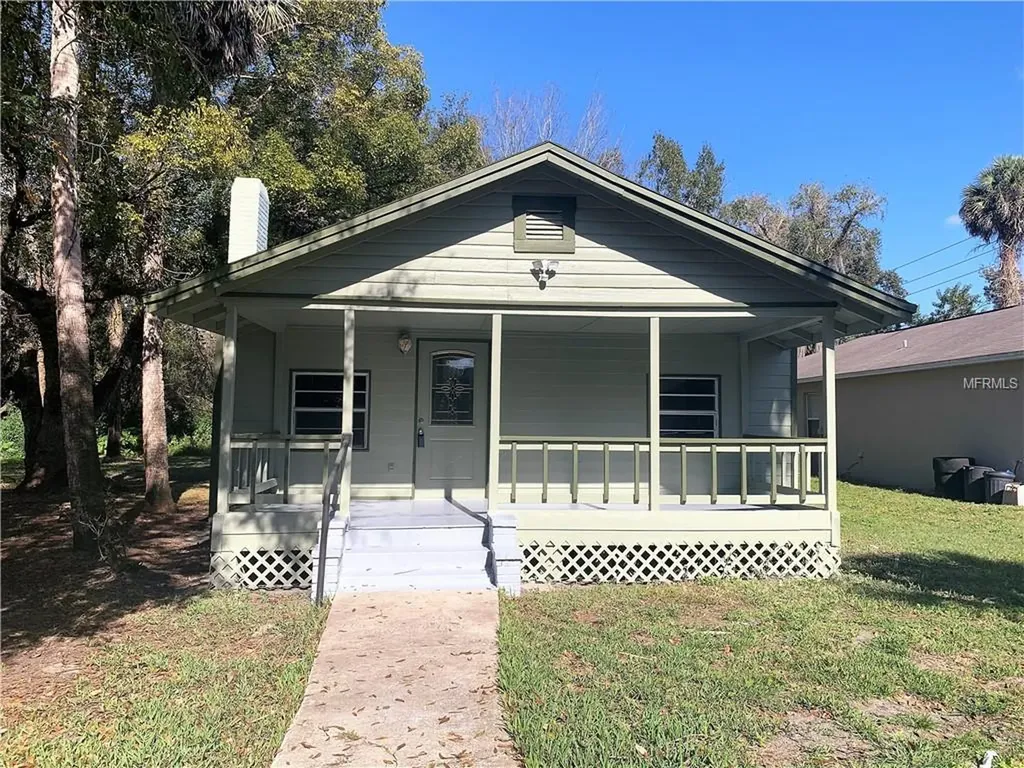 1302 W 12th Street Sanford FL 32771