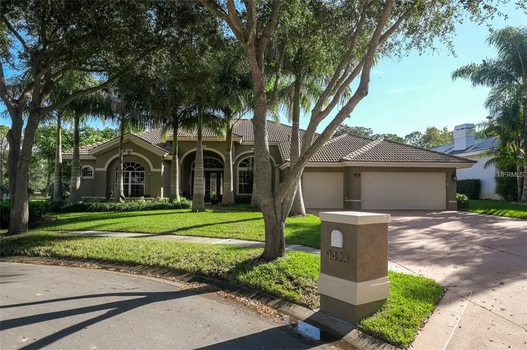 9423 Beachberry Place N Pinellas Park FL 33782