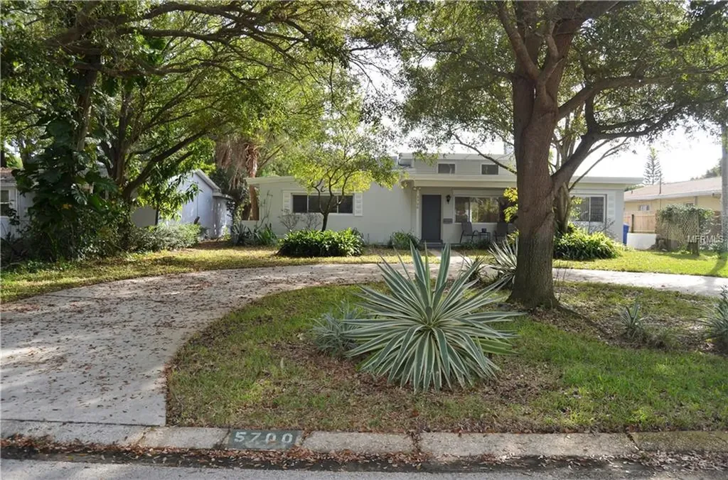 5700 8th Avenue N St Petersburg FL 33710